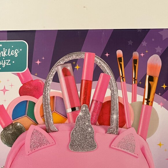 Unicorn Make Up Kit (new) - Picture 6 of 9